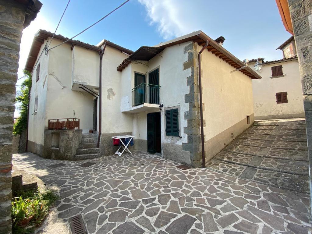 La Casetta Nel Borgo -Cerageto- Exterior foto